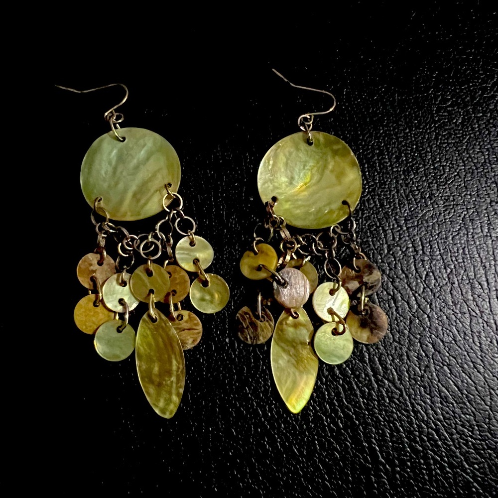 Vintage green shell earrings